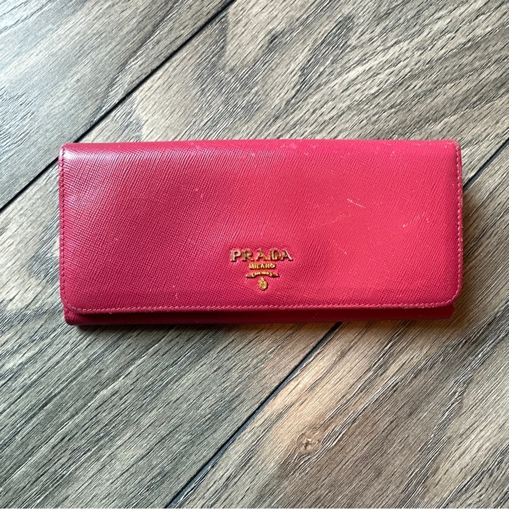 Prada Continental Wallet Pink Saffiano Leather